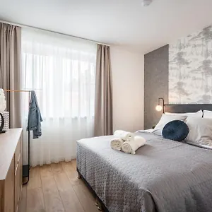 https://the-rose-garden-apartments.inbudapesthotels.com