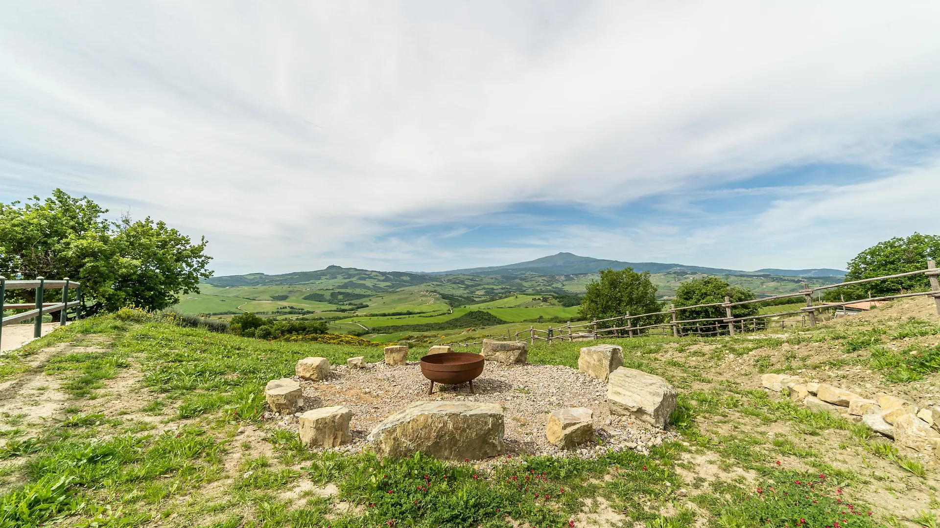 Podere Val D'Orcia - Tuscany Equestrian Sarteano Vakantieboerderij