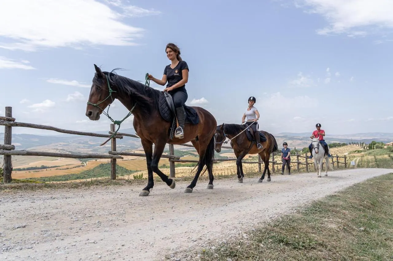 Podere Val D'Orcia - Tuscany Equestrian Sarteano